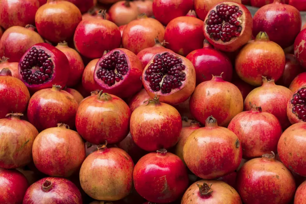 Pomegranates are high in fiber, which helps your digestion work properly