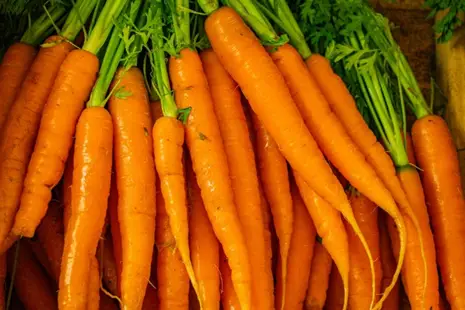 The price of carrots may vary depending on the season, location and place of purchase